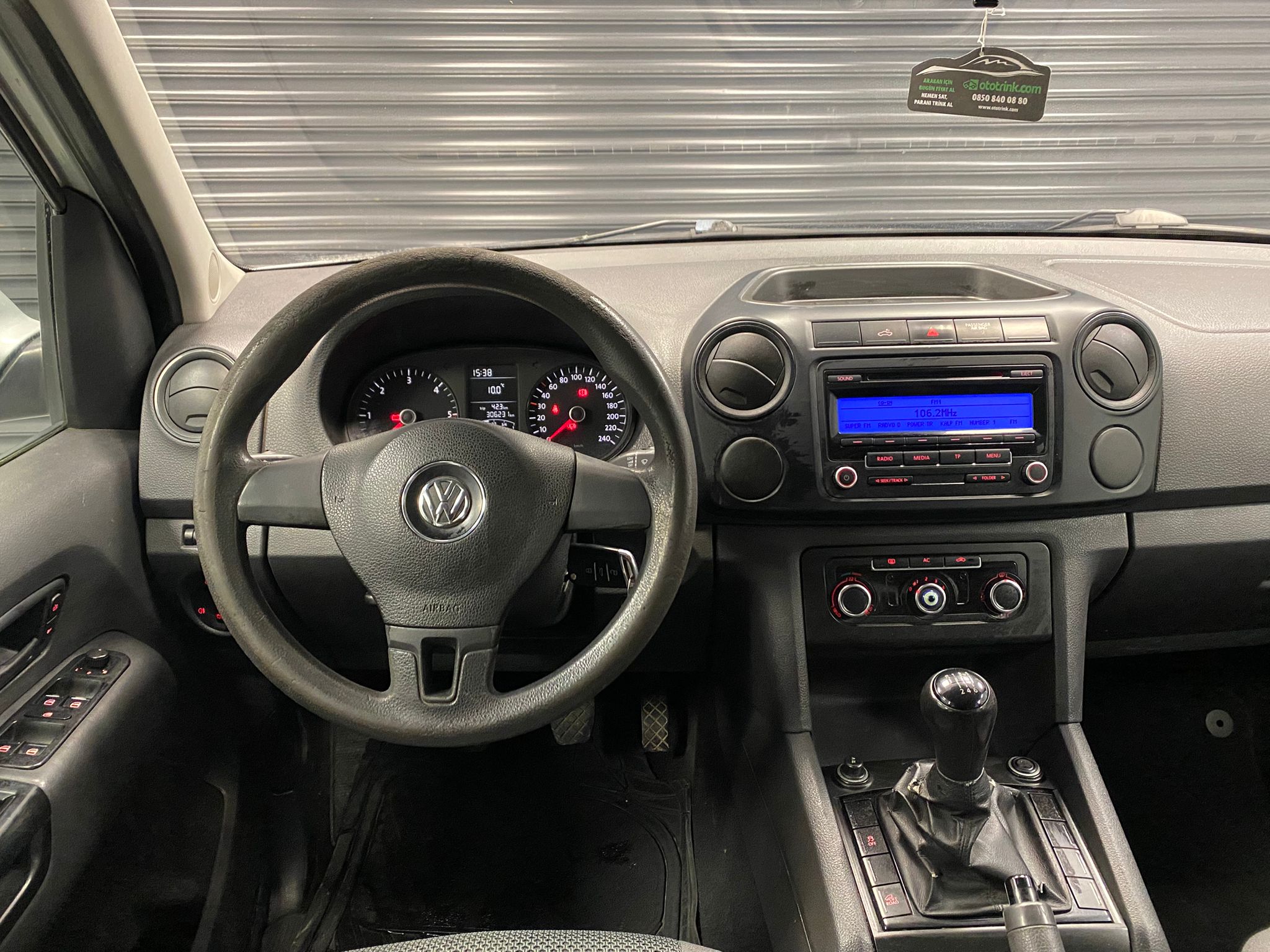 VOLKSWAGEN AMAROK 13